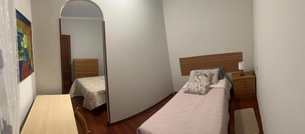 Piso Pineda Apartment